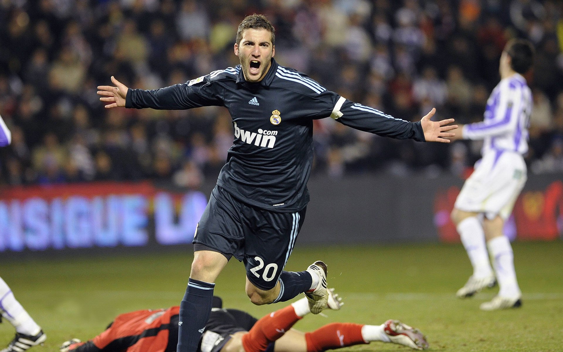 全明星赛投票开启,粉丝最期待的明星是谁?,全明星赛第一轮投票